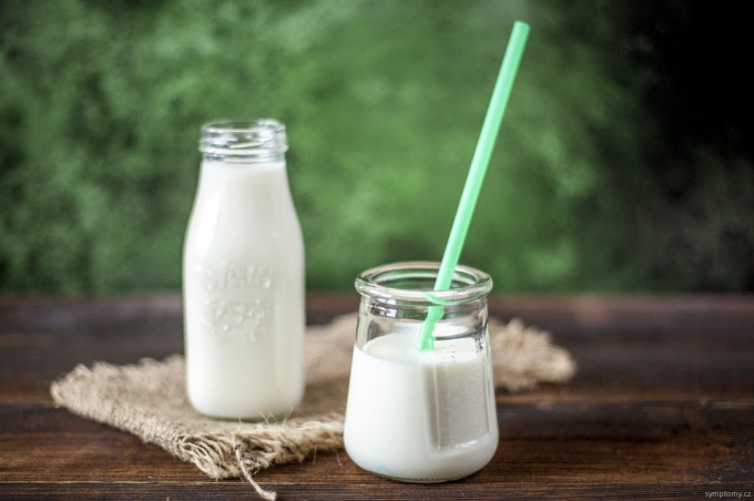 Milch als die Kalziumquelle