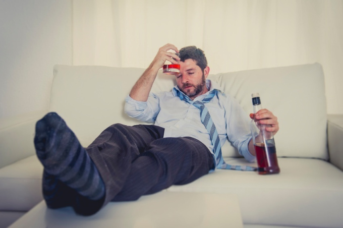 Typisch aussehender Alkoholiker
